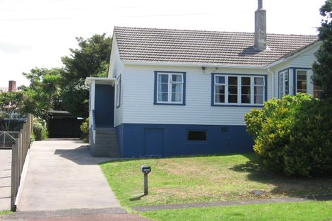 Photo of property in 18 Moana Avenue, Onehunga, Auckland, 1061