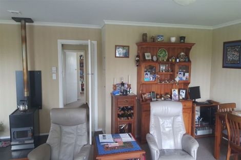 Photo of property in 12 Eaton Street, Waimate, 7924