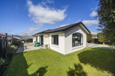 Photo of property in 87 Parnell Heights, Kelvin Grove, Palmerston North, 4414