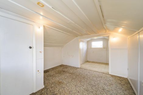 Photo of property in 11 Rosalie Terrace, Kelvin Grove, Palmerston North, 4414