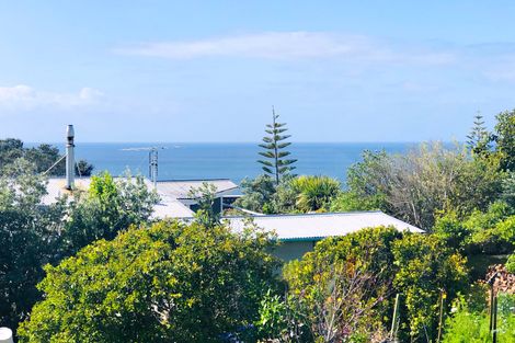 Photo of property in 12 Totara Road, Leigh, 0985