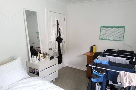 Photo of property in 121 Kelburn Parade, Kelburn, Wellington, 6012