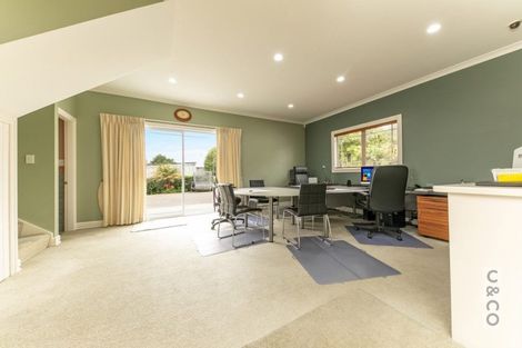 Photo of property in 296 Old North Road, Kumeu, 0892