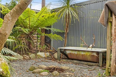 Photo of property in 28 Adderley Street, Westport, 7825