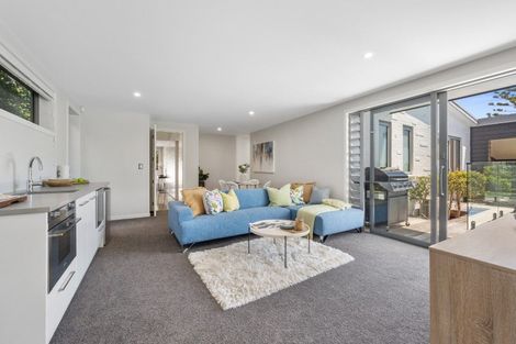 Photo of property in 7 Trident Place, Shelly Park, Auckland, 2014