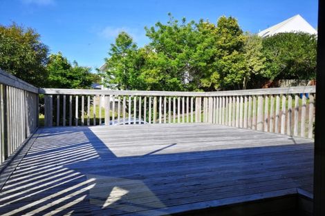 Photo of property in 149 Oaktree Avenue, Browns Bay, Auckland, 0630