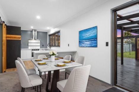 Photo of property in 69 Coopers Road, Dallington, Christchurch, 8061