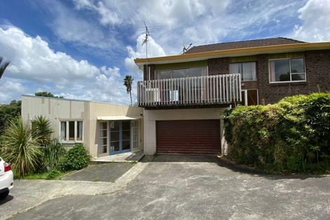 Photo of property in 184 Stapleford Crescent, Browns Bay, Auckland, 0630