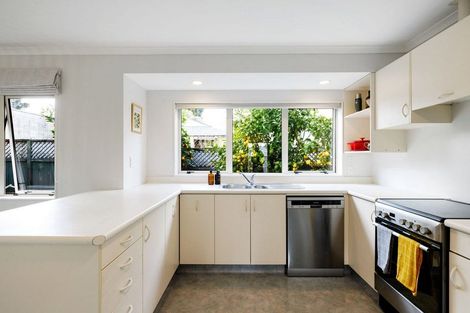 Photo of property in 24a Williams Street, Cambridge, 3434