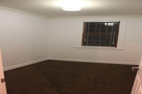 Photo of property in 1/28 Alexander Street, Cockle Bay, Auckland, 2014