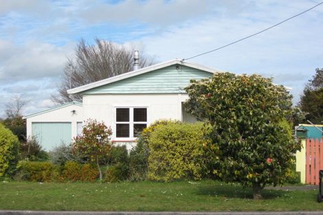 Photo of property in 23 Rosalind Street, Stratford, 4332