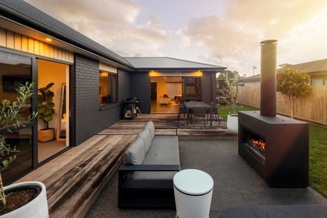 Photo of property in 11 Ruru Street, Cambridge, 3434