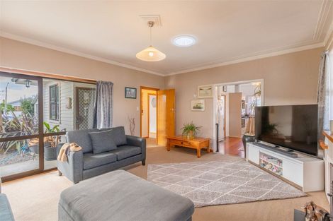Photo of property in 34 White Street, Taradale, Napier, 4112