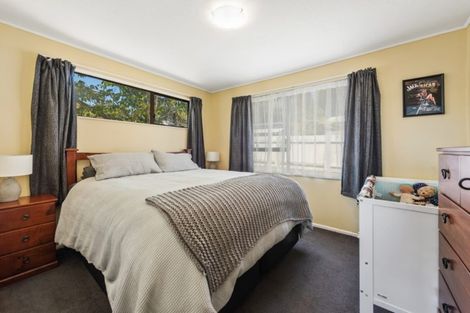 Photo of property in 13 Fenchurch Grove, Stokes Valley, Lower Hutt, 5019