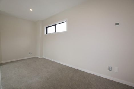 Photo of property in 7 Eric Gifford Drive, Ranui, Auckland, 0612
