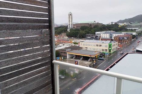 Photo of property in The Peak Apartments, 1001/170 Taranaki Street, Te Aro, Wellington, 6011