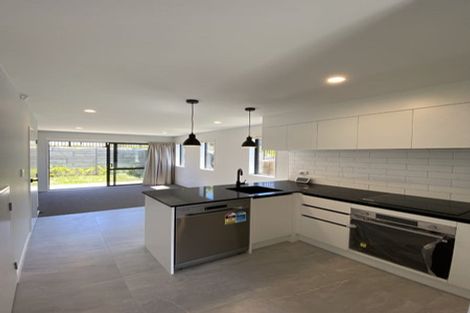 Photo of property in 1/57 Saralee Drive, Manurewa, Auckland, 2105