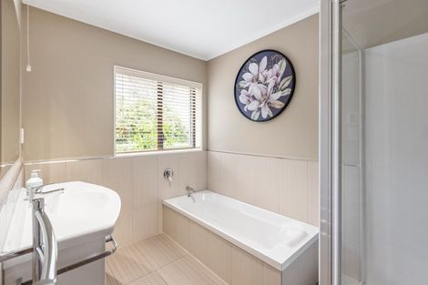 Photo of property in 84 Kopanga Road, Havelock North, 4130