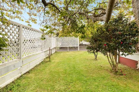 Photo of property in 422 Ngatai Road, Bellevue, Tauranga, 3110