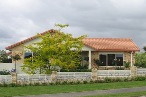 Photo of property in 10 Owen Place, Omokoroa, 3114