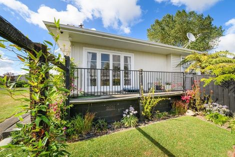 Photo of property in 76 Alexandra Street, Marton, 4710