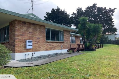 Photo of property in 42 The Glade South, Pukekohe, 2120