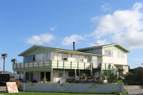 Photo of property in 1296 Papamoa Beach Road, Papamoa Beach, Papamoa, 3118