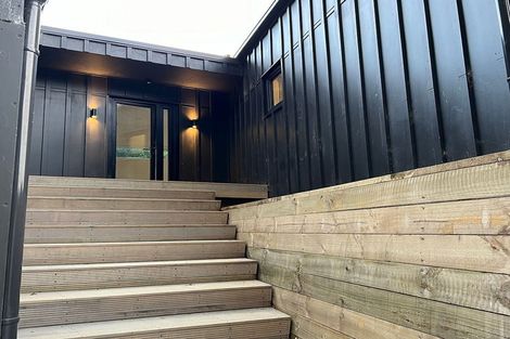 Photo of property in 12 Frankley Road, Westown, New Plymouth, 4310