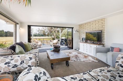 Photo of property in 38 Russell Street, Foxton, 4814