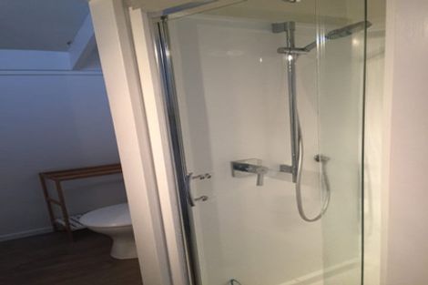 Photo of property in 2a/66 Mount Eden Road, Mount Eden, Auckland, 1024