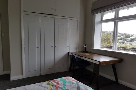 Photo of property in 17 Garfield Street, Brooklyn, Wellington, 6021