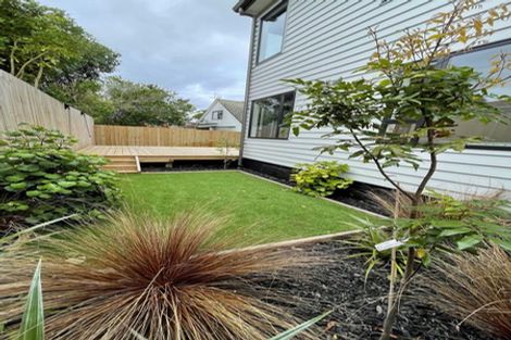 Photo of property in 37e Tawhiri Road, One Tree Hill, Auckland, 1061
