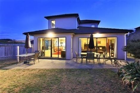 Photo of property in 24 Dusky Crescent, Aotea, Porirua, 5024