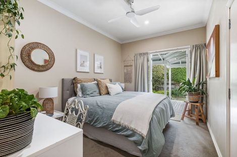 Photo of property in 47 Waipuia Place, Greenhithe, Auckland, 0632