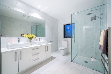 Photo of property in 13 Paitry Place, Swanson, Auckland, 0614