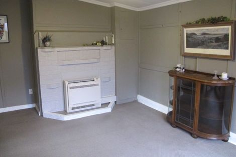 Photo of property in 2 Bruce Street, Roslyn, Dunedin, 9011