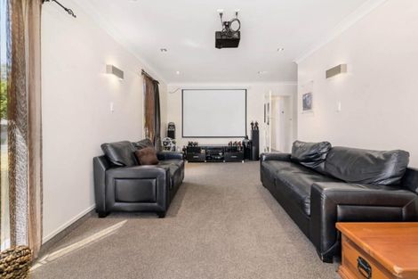 Photo of property in 1 Walnut Place, Owhata, Rotorua, 3010