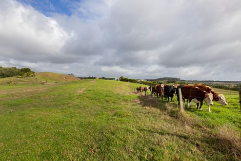 Photo of property in 127a Oruawharo Road, Topuni, Wellsford, 0975