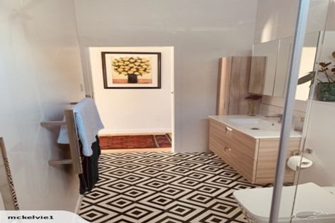 Photo of property in 40 Rua Street, Lyall Bay, Wellington, 6022