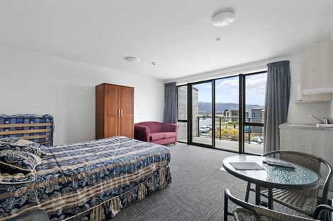 Photo of property in 16 Silverstone Drive, Cromwell, 9384