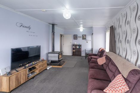 Photo of property in 37 Antonio Street, Stratford, 4332