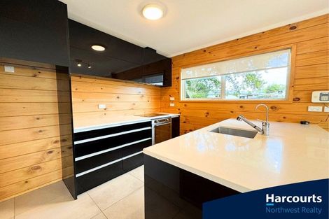 Photo of property in 26 Riverlea Road, Whenuapai, Auckland, 0618
