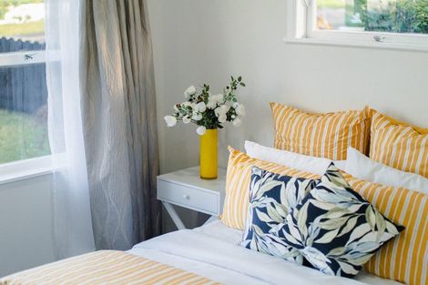 Photo of property in 23 Royston Street, Rosehill, Papakura, 2113