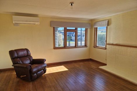Photo of property in 115 Seaview Road, Westown, New Plymouth, 4310