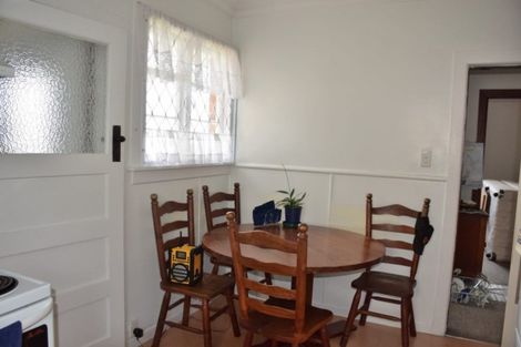 Photo of property in 51 Seabrook Avenue, New Lynn, Auckland, 0600