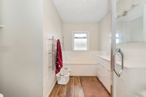 Photo of property in 330 Peachgrove Road, Fairfield, Hamilton, 3214