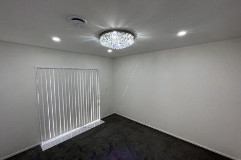 Photo of property in 21 Seddon Avenue, Papatoetoe, Auckland, 2104