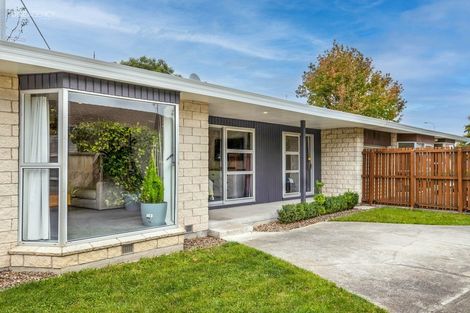 Photo of property in 2/38 Brogar Place, Casebrook, Christchurch, 8051
