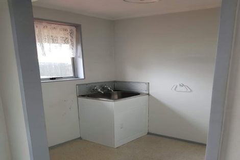 Photo of property in 75 Brandon Street, Featherston, 5710