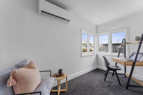 Photo of property in 1/256 Porchester Road, Takanini, 2112